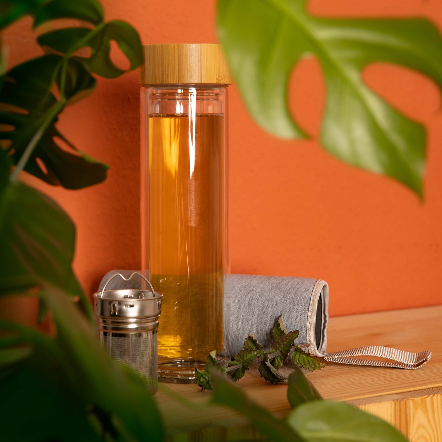 Glasflasche mit Teesieb – ideal für Deinen Tea2Go